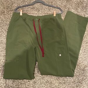 Figs cargo pants size M. Mens. Worn but great conditon!